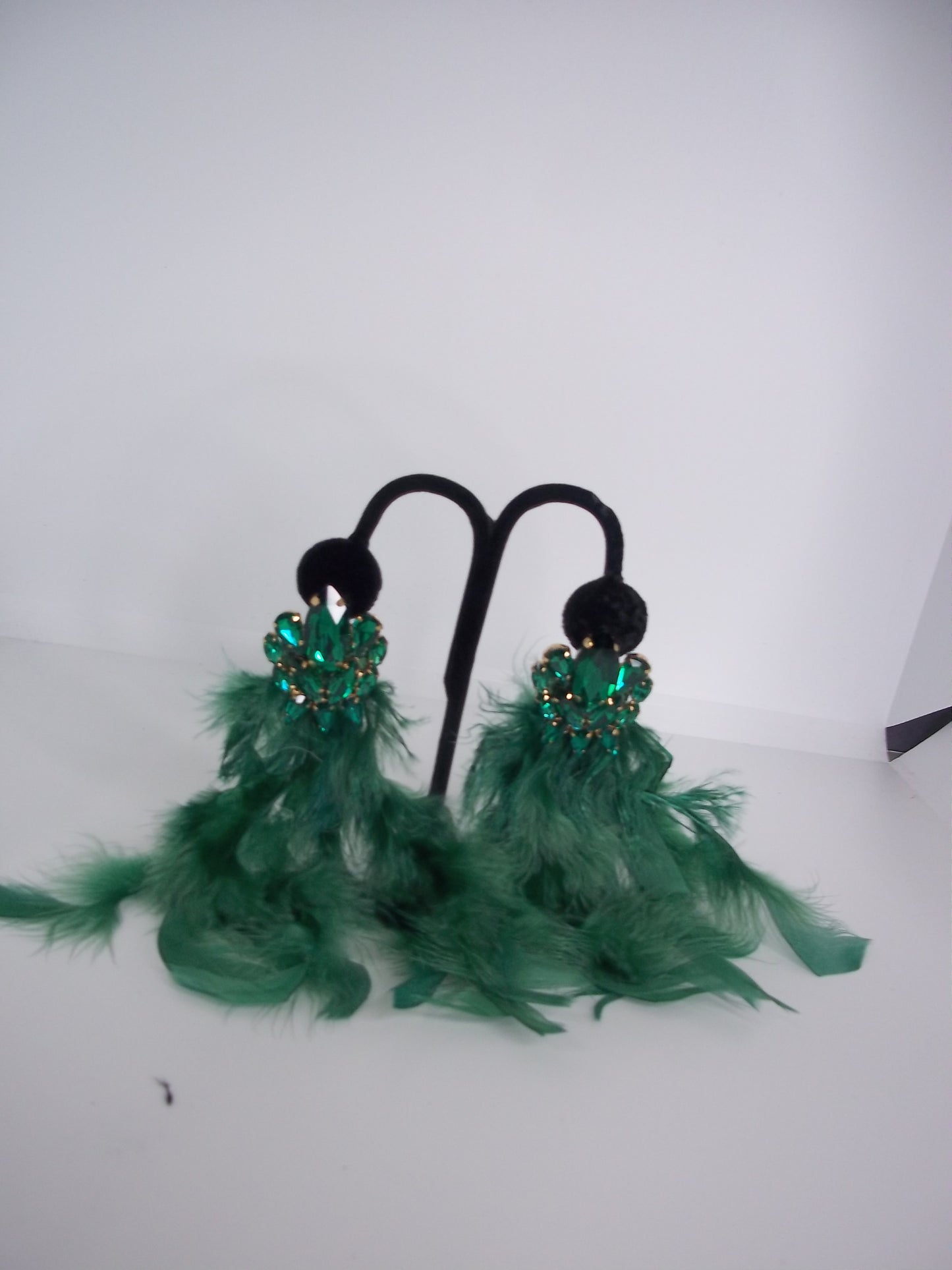 Feather Stud