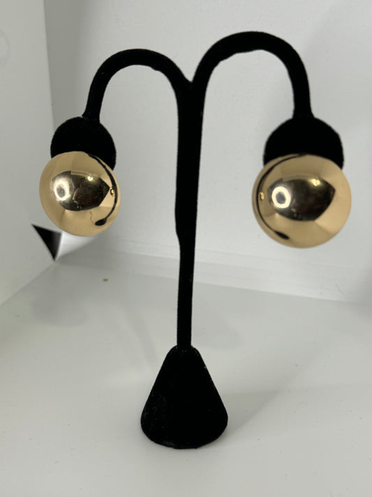 Gold Balls