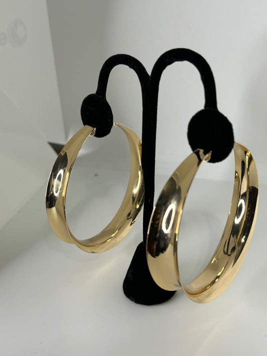 Wide Hoops